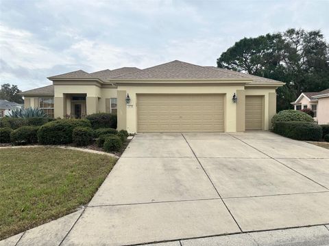 A home in SUMMERFIELD