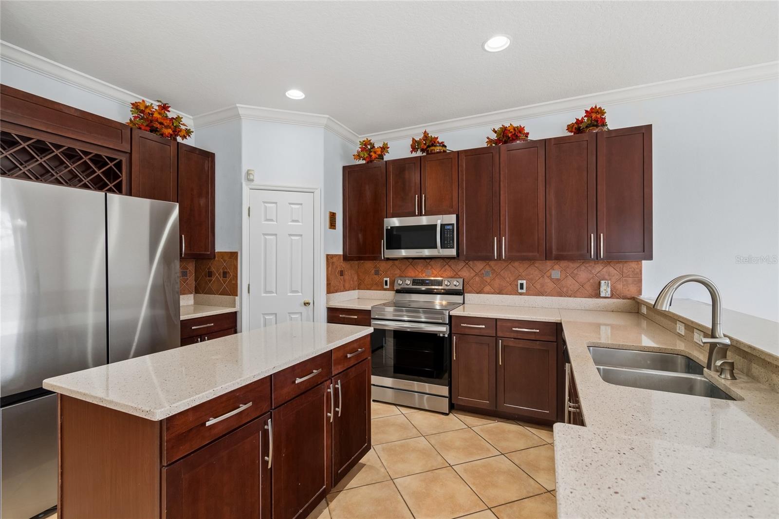 ENCLAVE AT CITRUS PARK - Residential