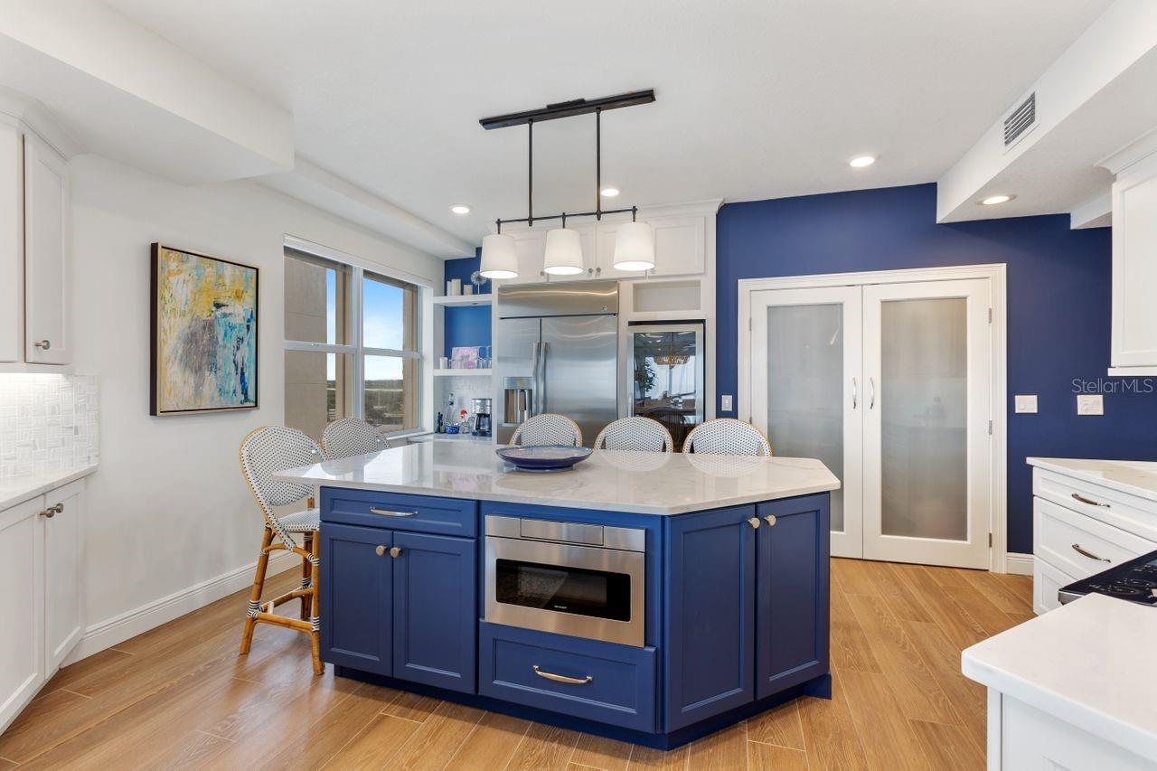 Kingston Tower Condo - Residential