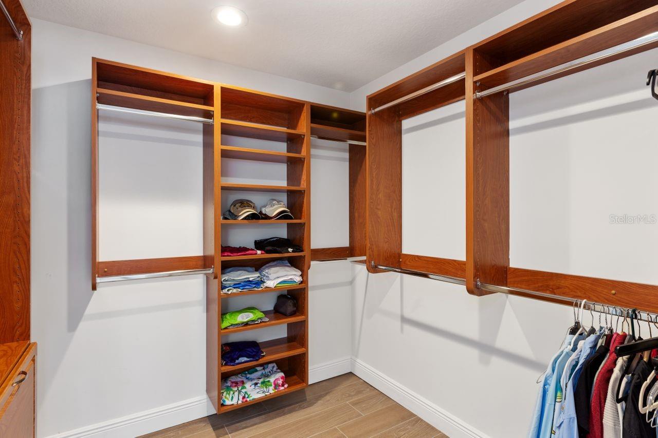 Kingston Tower Condo - Residential