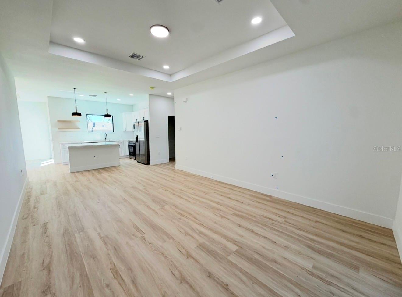 3382 EVERETT TERRACE