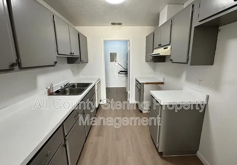 TOWER VILLAGE - Residential Lease