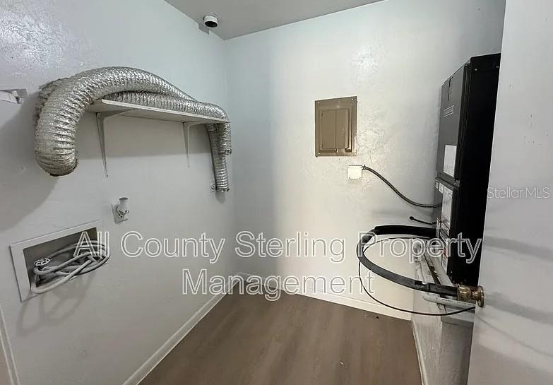 TOWER VILLAGE - Residential Lease