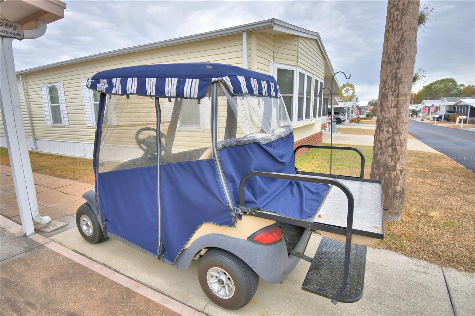 OAKWOOD ESTATES - Residential