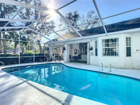 A home in DUNNELLON