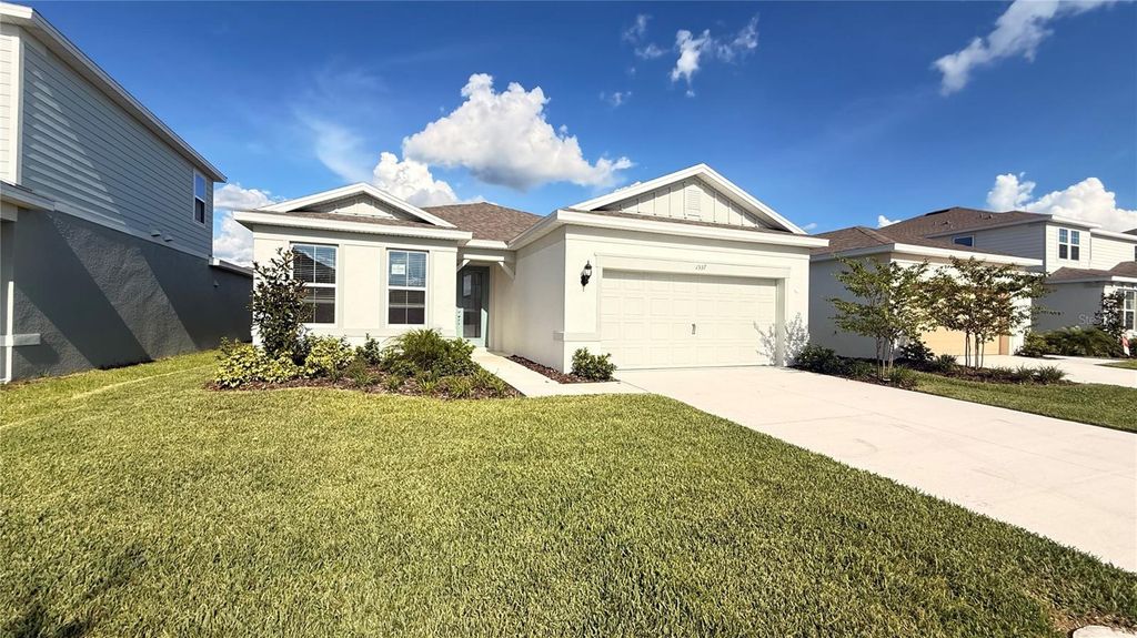 Photo of 1537 Timber Leaf Road, Saint Cloud, FL 34771 (MLS # O6354188)