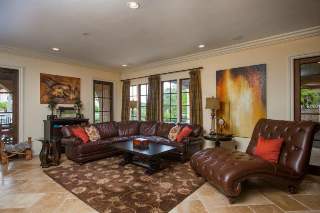 DAVIS ISLANDS REP - Residential