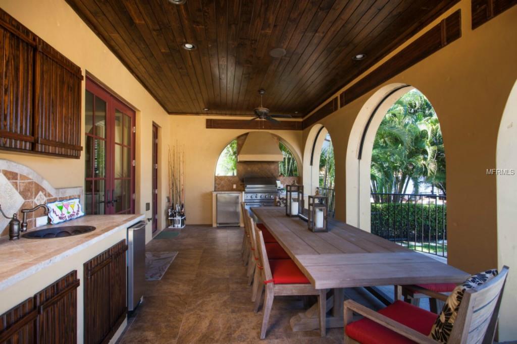 DAVIS ISLANDS REP - Residential