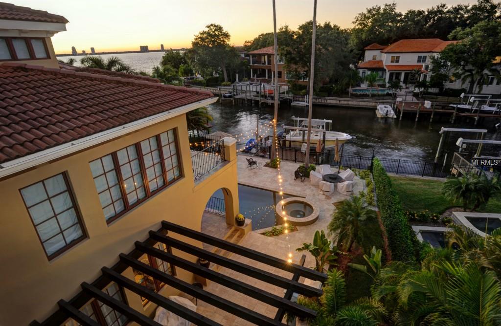 DAVIS ISLANDS REP - Residential