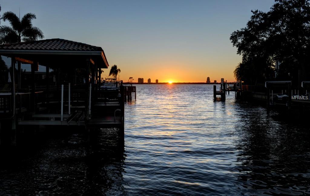 DAVIS ISLANDS REP - Residential