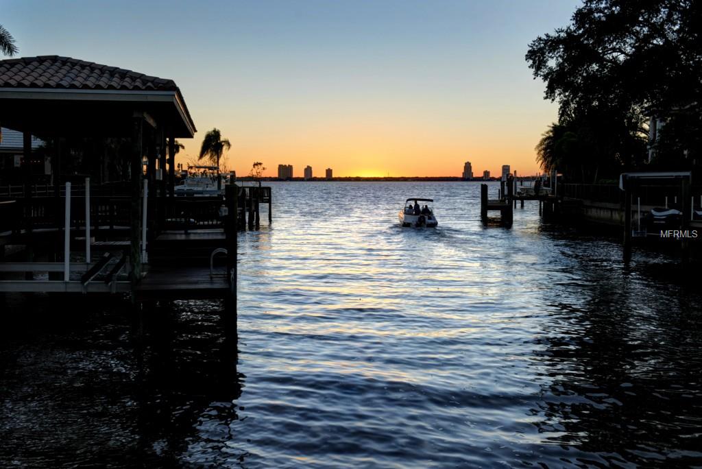 DAVIS ISLANDS REP - Residential