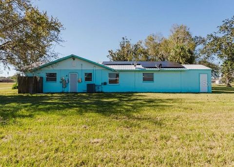 A home in SEBRING