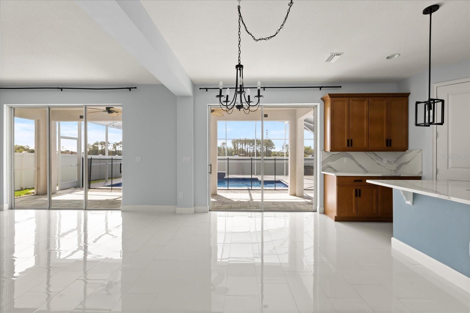 WATERS EDGE PH XII - Residential