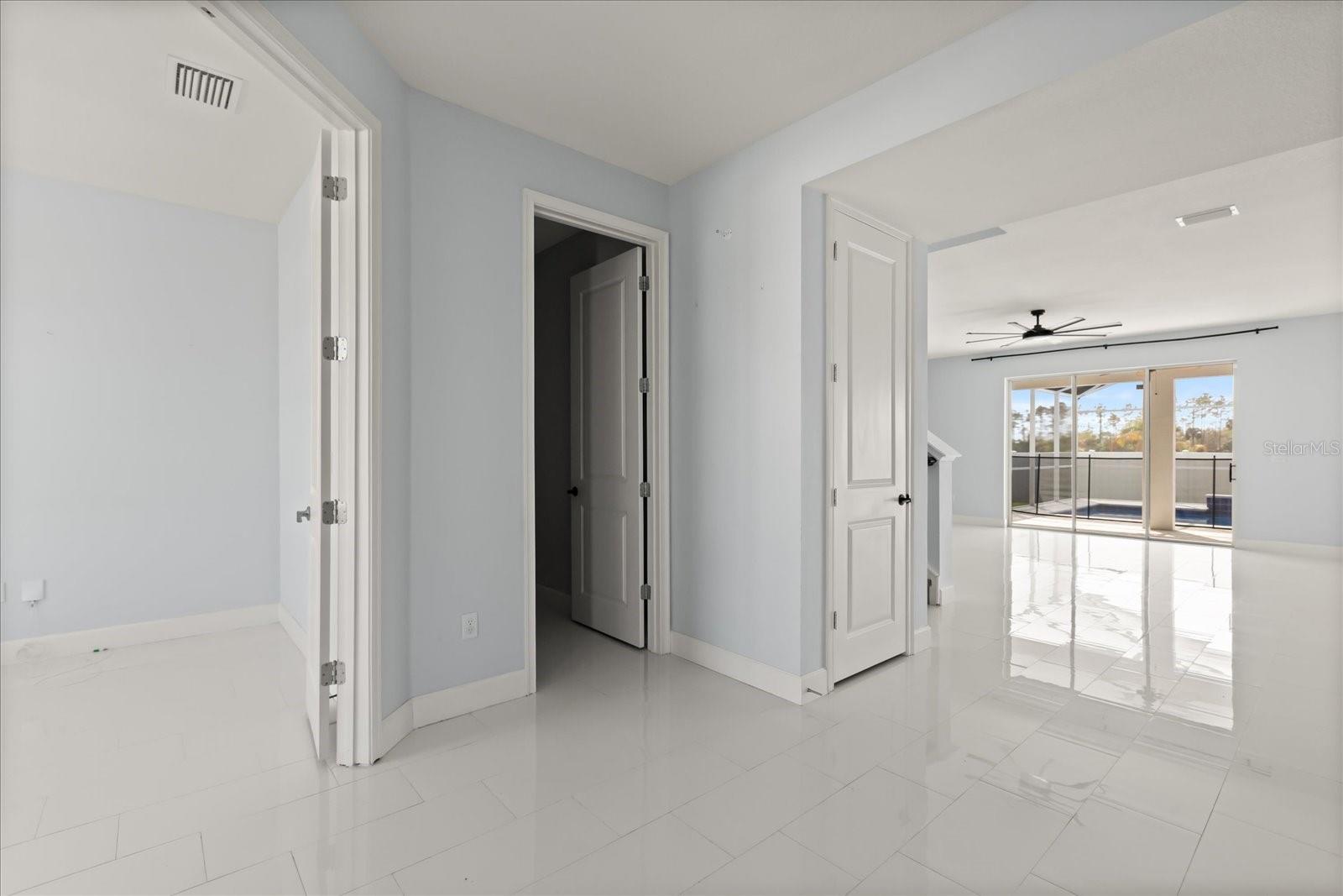 WATERS EDGE PH XII - Residential