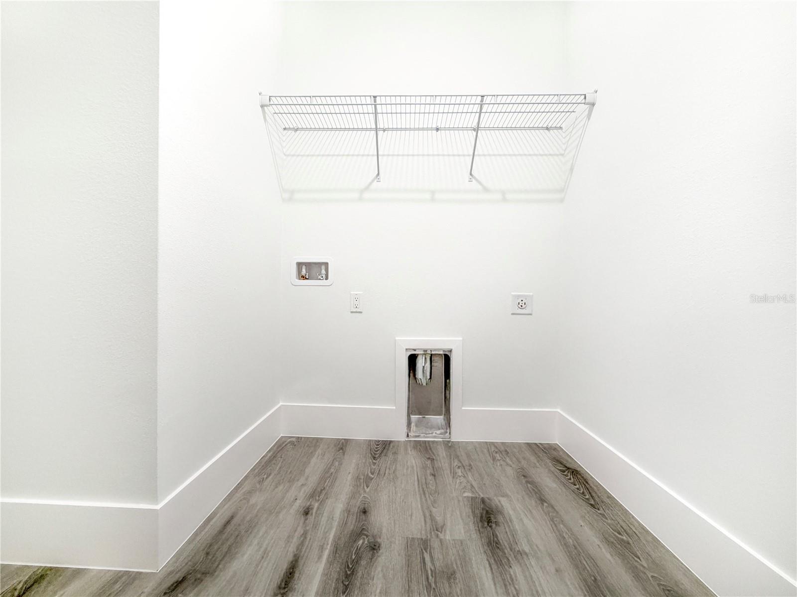 CITRUS SPGS UNIT 04 - Residential