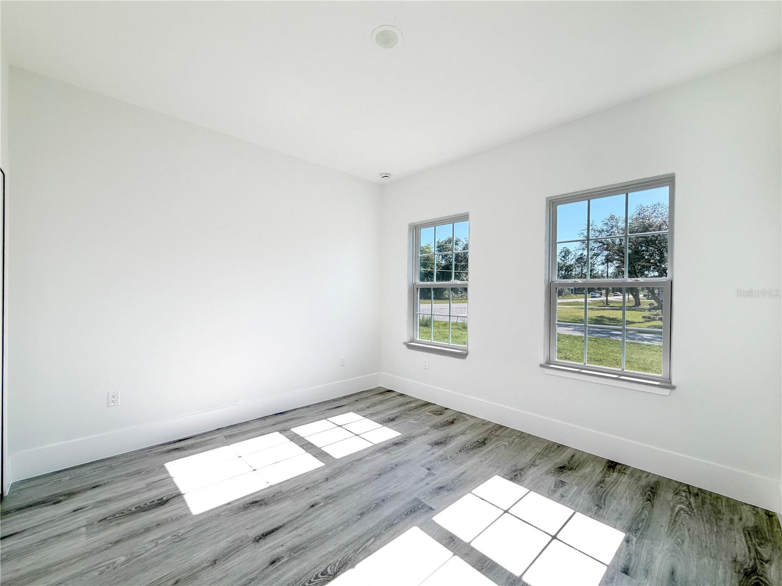 CITRUS SPGS UNIT 04 - Residential