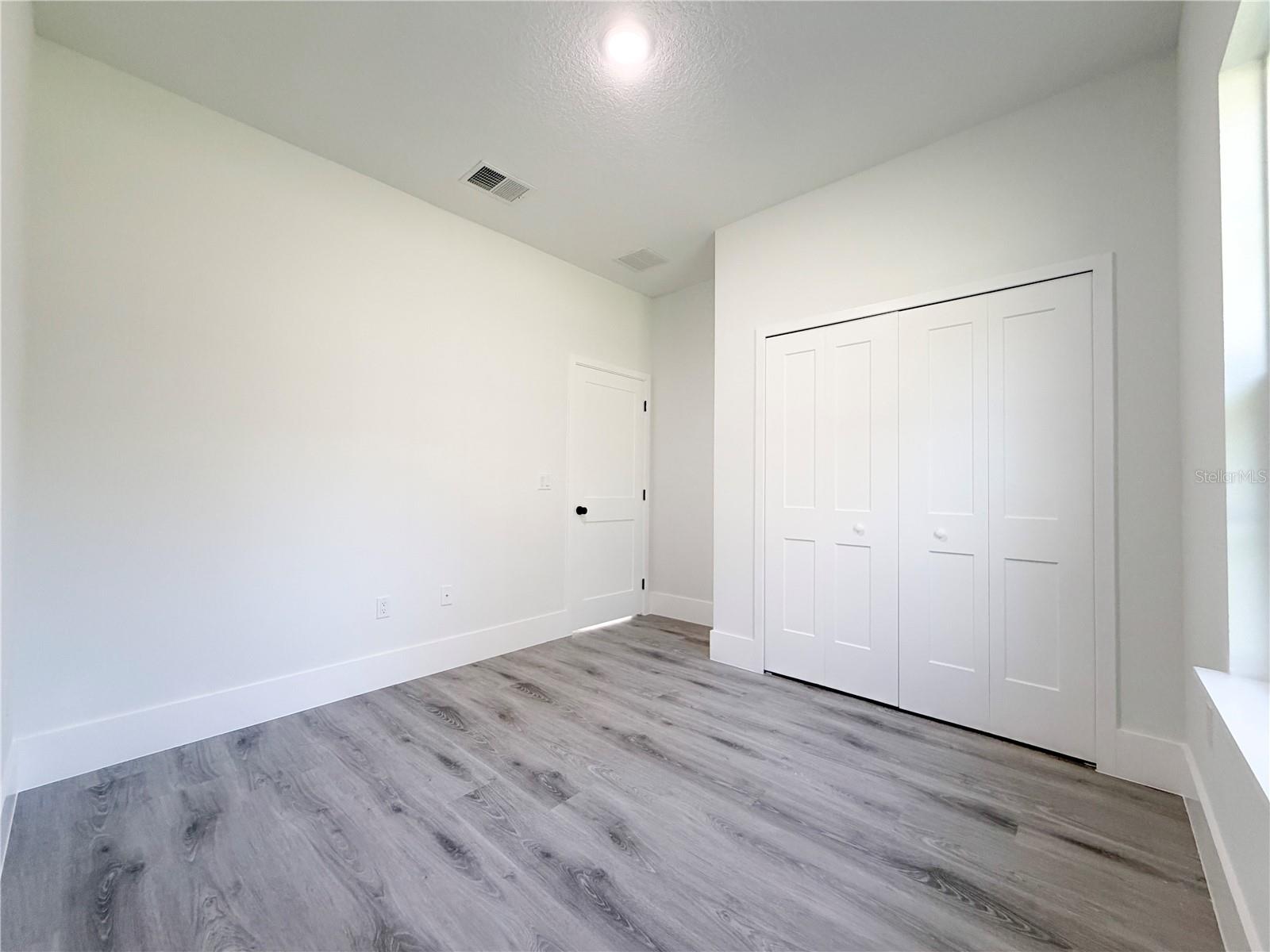 CITRUS SPGS UNIT 04 - Residential