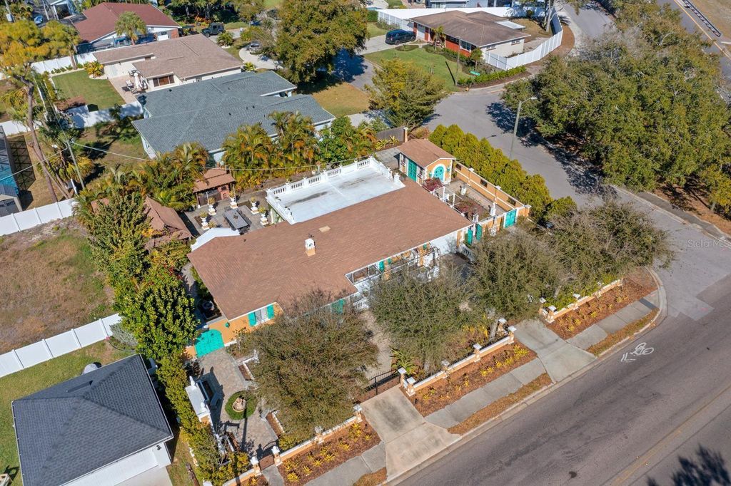 Photo of 3511 W Euclid Avenue, Tampa, FL 33629 (MLS # TB8471179)