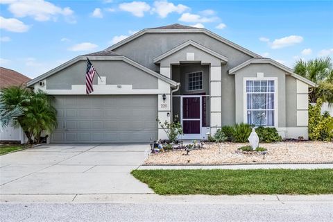 Photo of 226 Rochester Loop, Davenport, FL 33897 (MLS # O6332668) Photo of 226 Rochester Loop, Davenport, FL 33897 (MLS # O6332668)