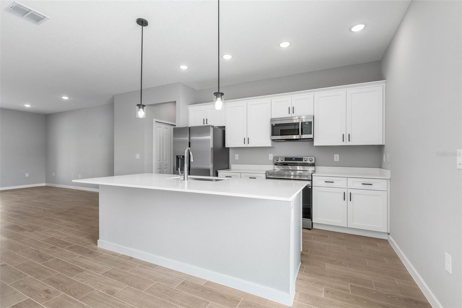 PALM COAST WYNNFIELD SEC 20 - Residential Lease