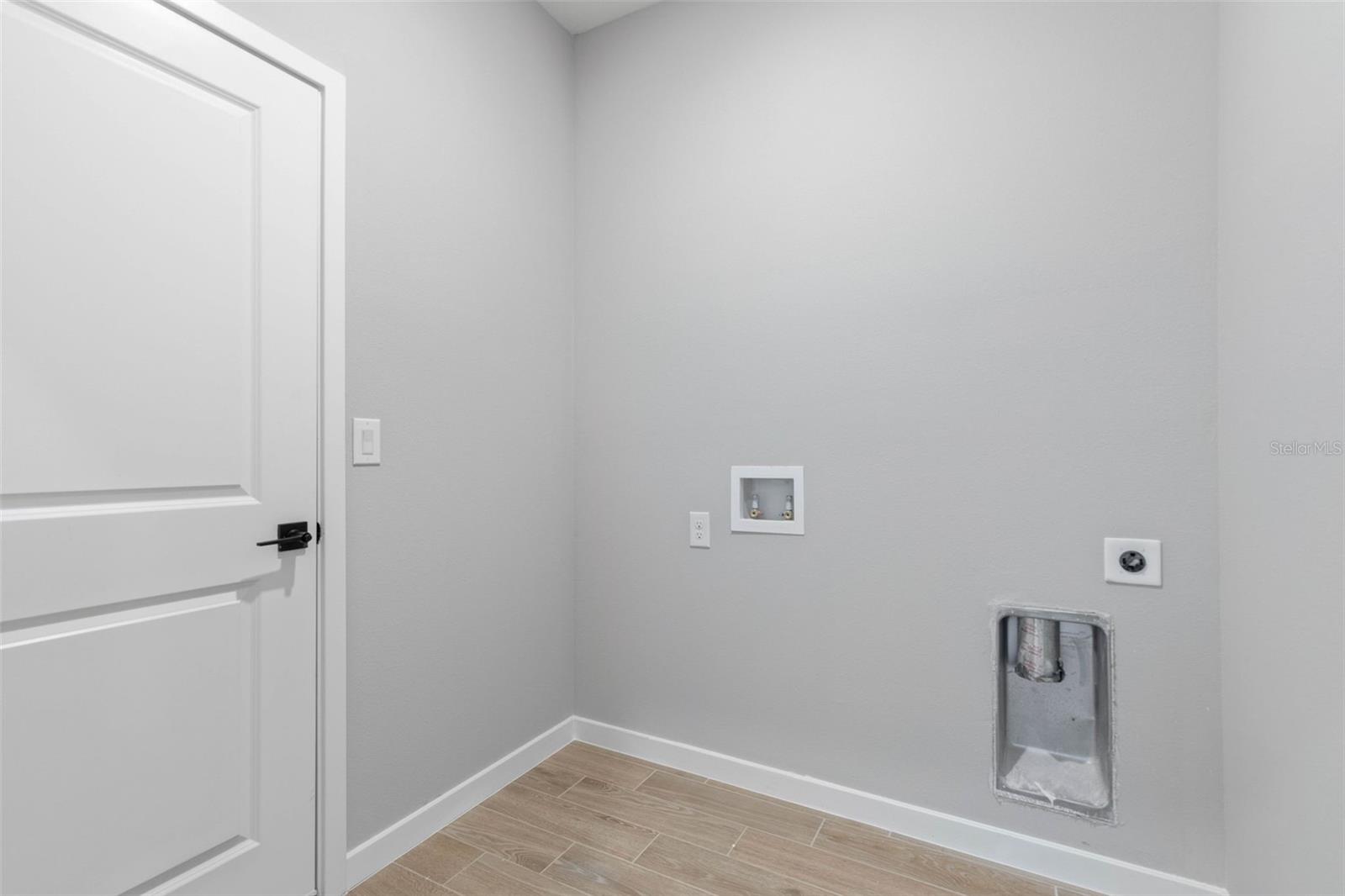 PALM COAST WYNNFIELD SEC 20 - Residential Lease