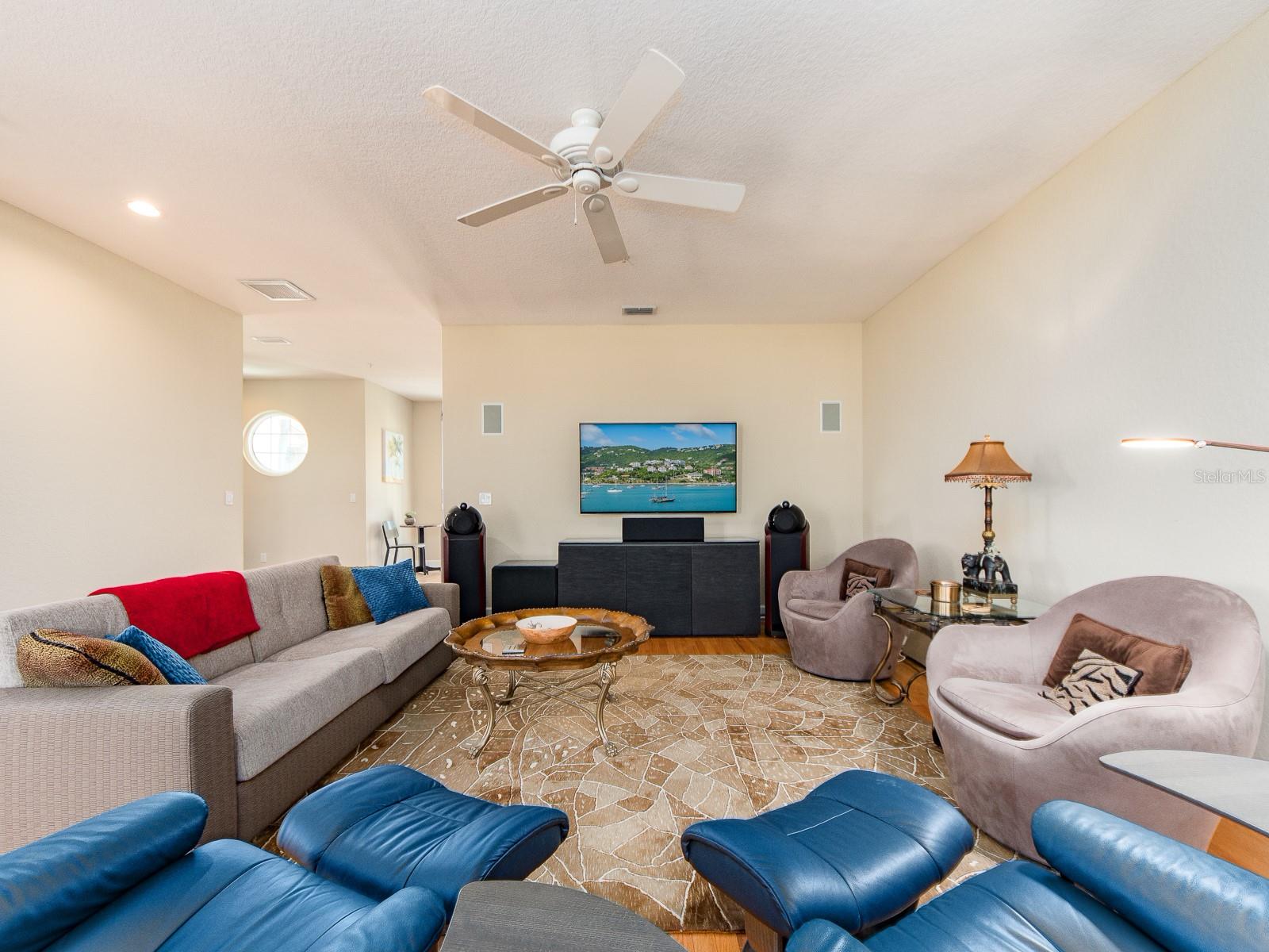 TIDES VILLAGE - YACHT - Residential