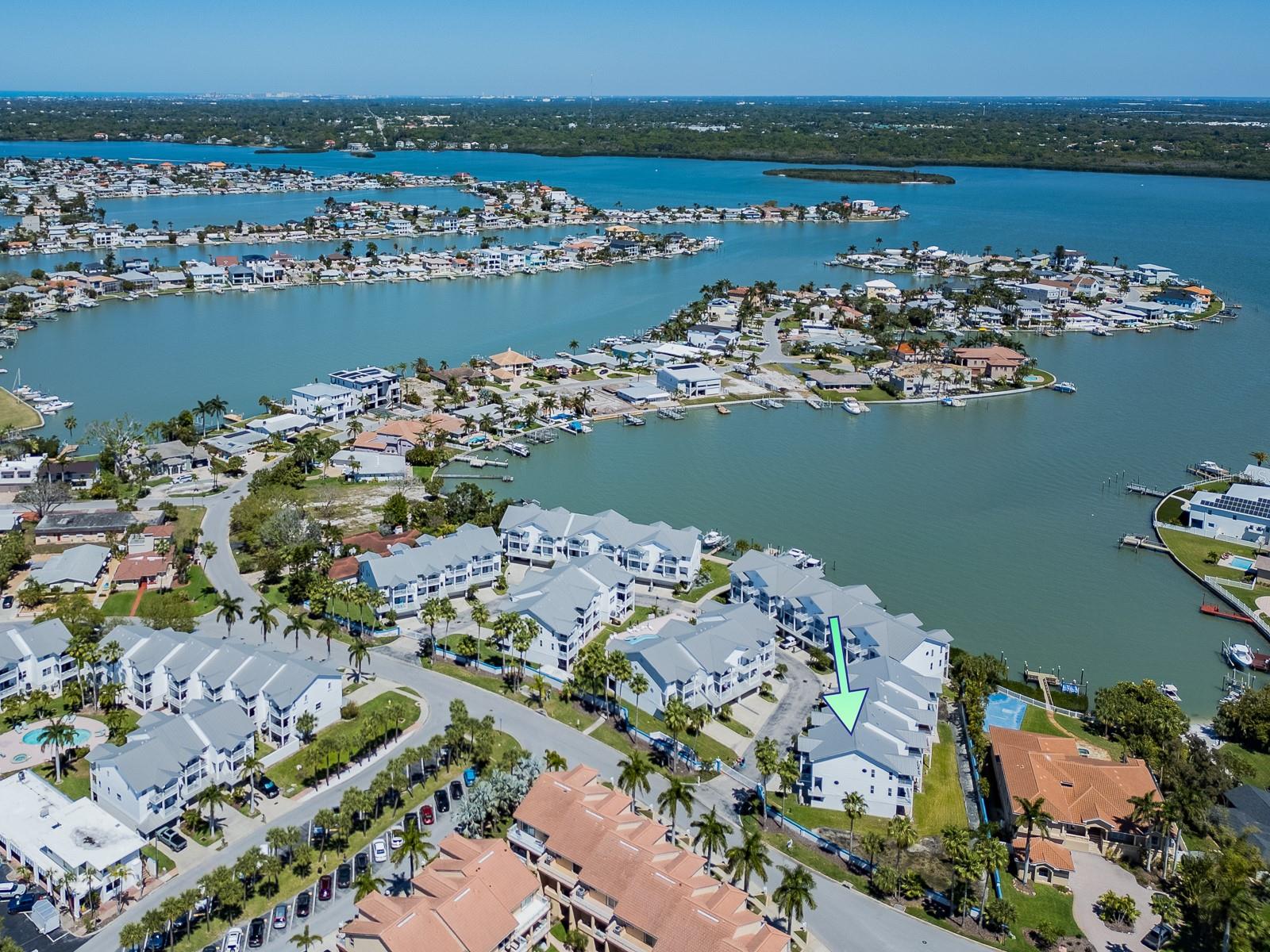 TIDES VILLAGE - YACHT - Residential