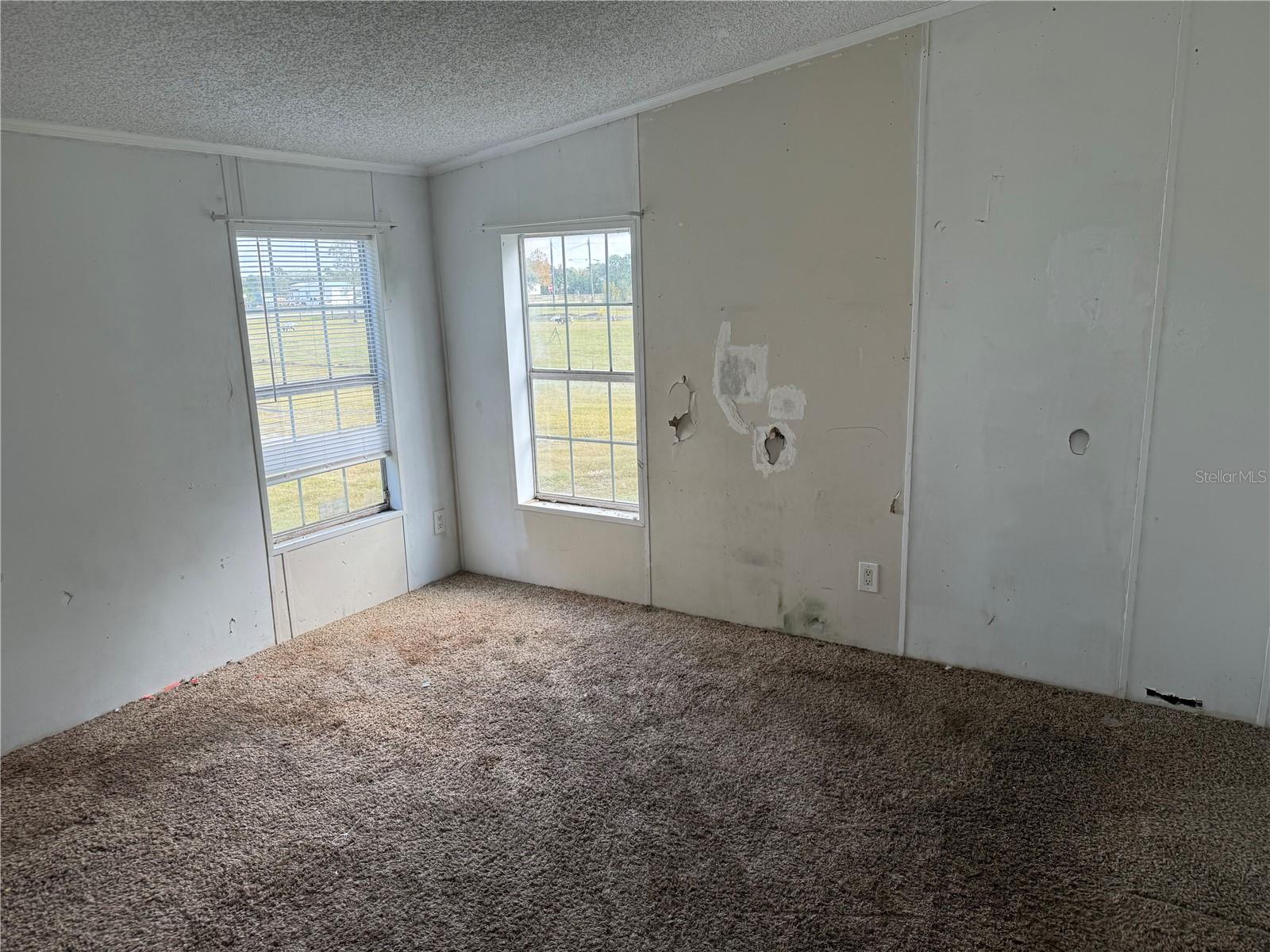 PARADISE COUNTRY ESTATES - Residential