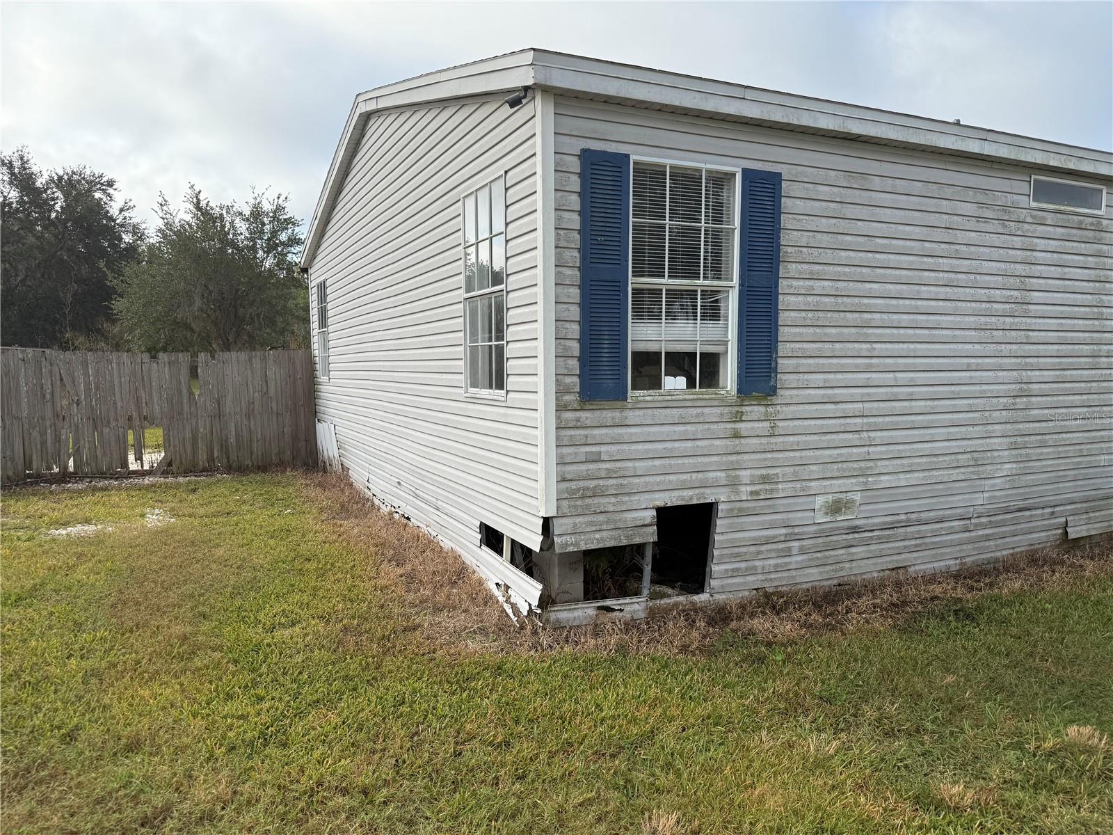 PARADISE COUNTRY ESTATES - Residential