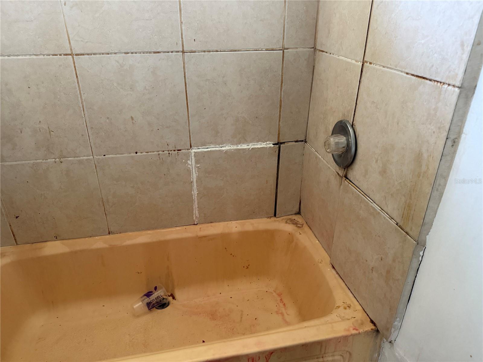 PARADISE COUNTRY ESTATES - Residential