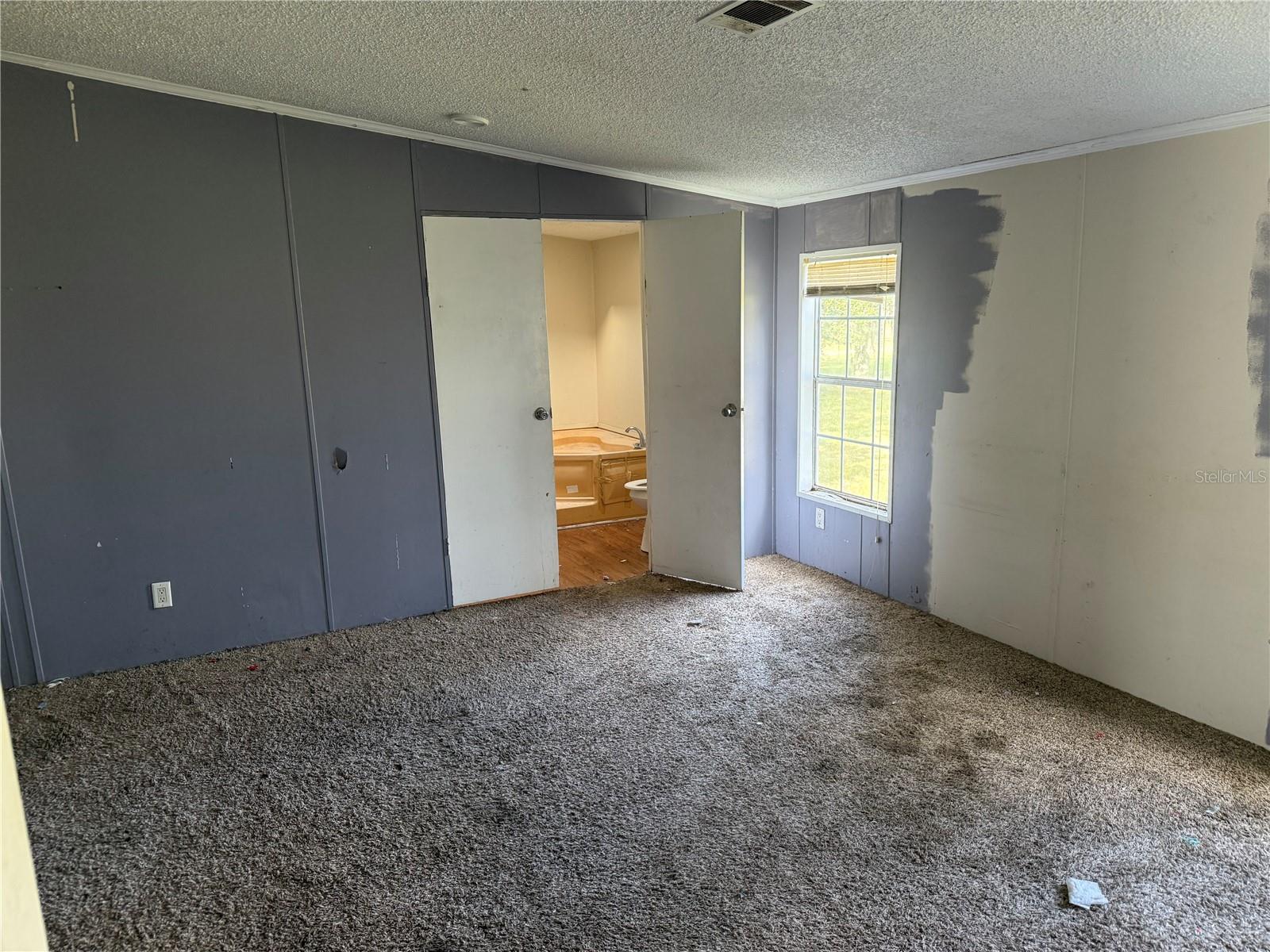 PARADISE COUNTRY ESTATES - Residential