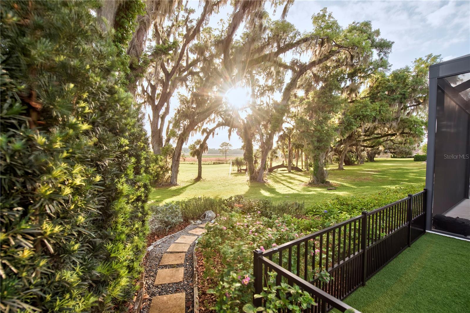 SAVANNA POINTE PH 2 - Residential