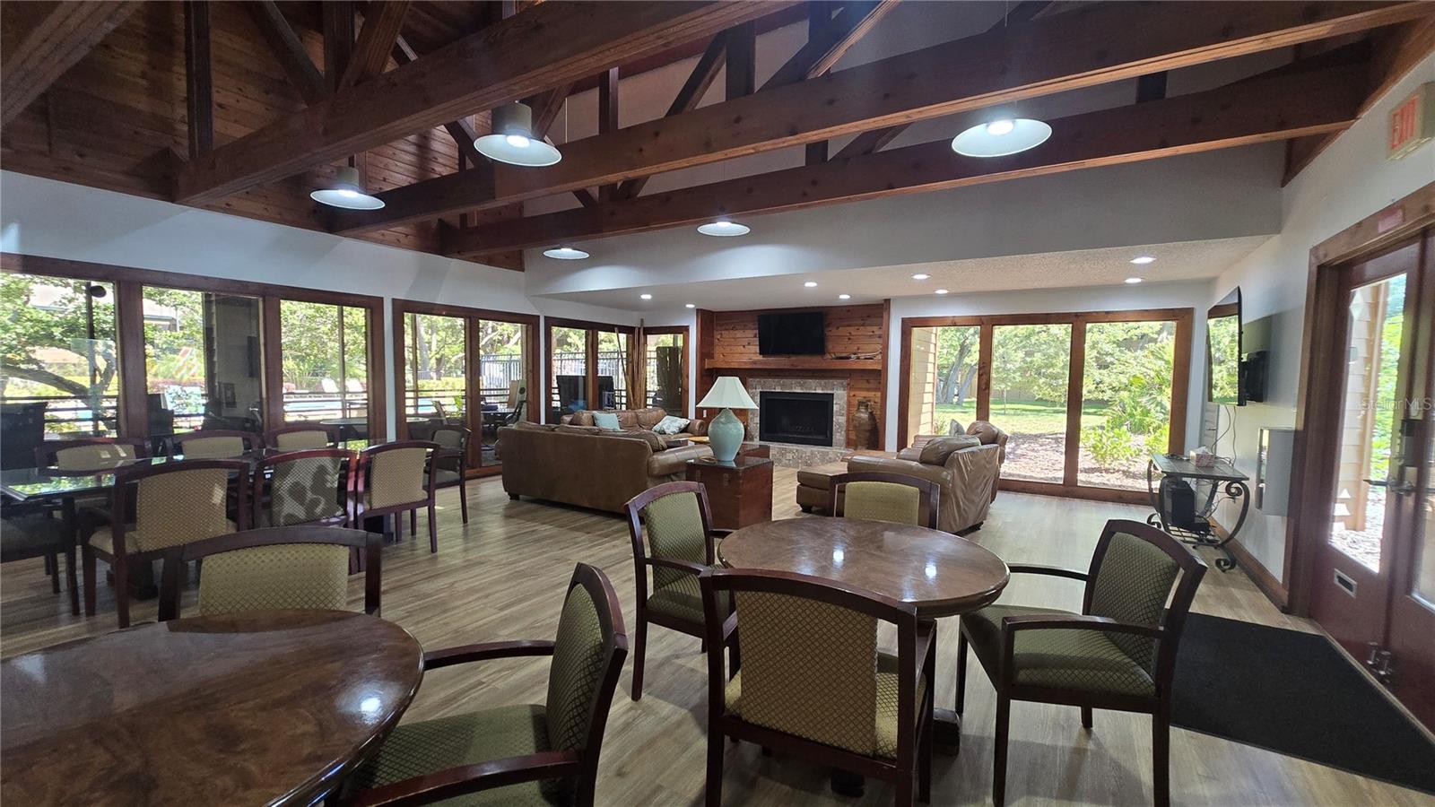 GLENEAGLES I CONDO - Residential