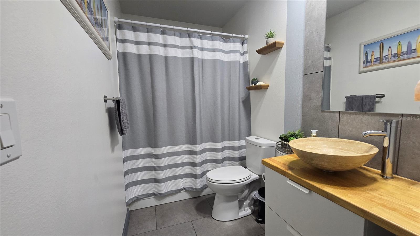 GLENEAGLES I CONDO - Residential