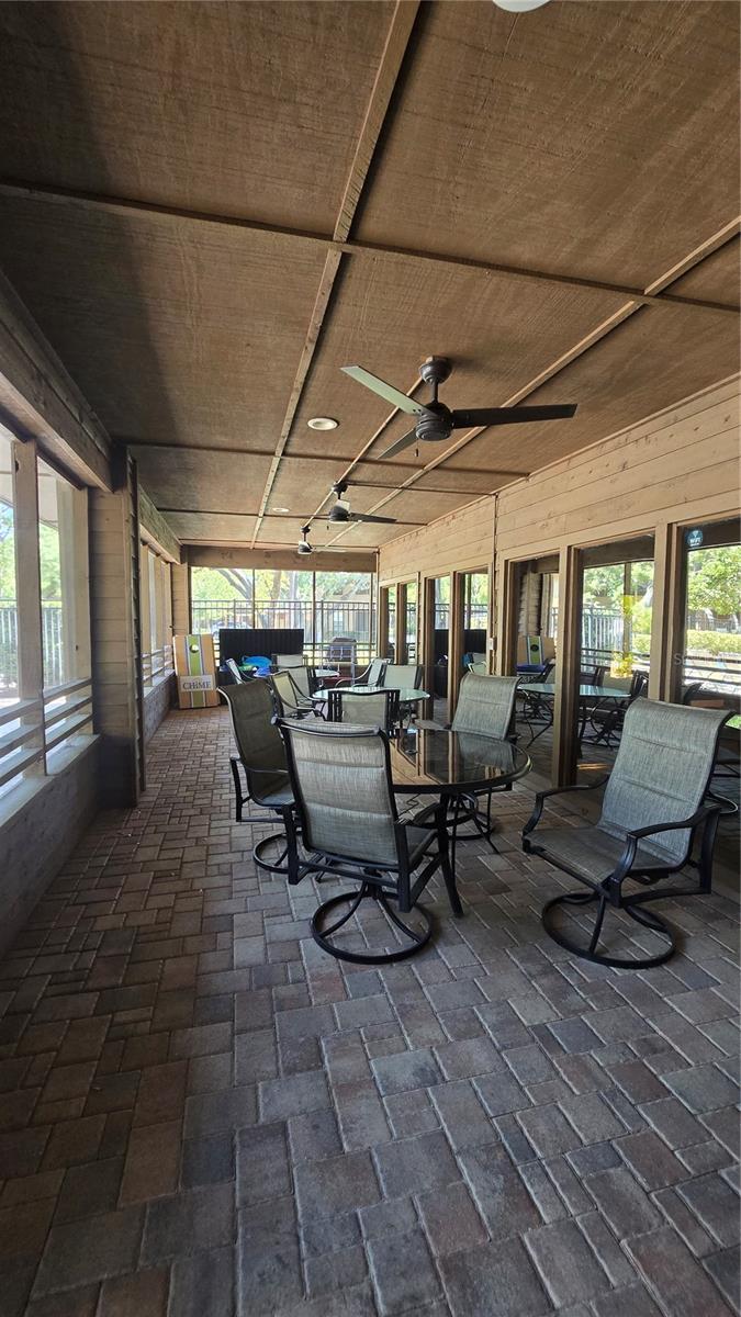 GLENEAGLES I CONDO - Residential