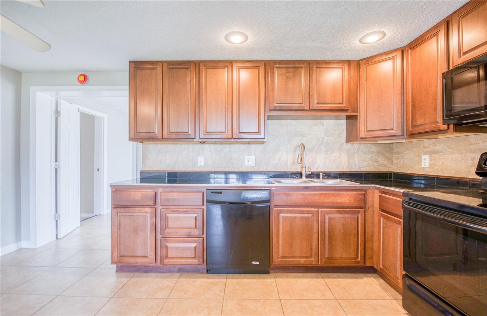 ORANGEWOOD VILLAGE - Residential