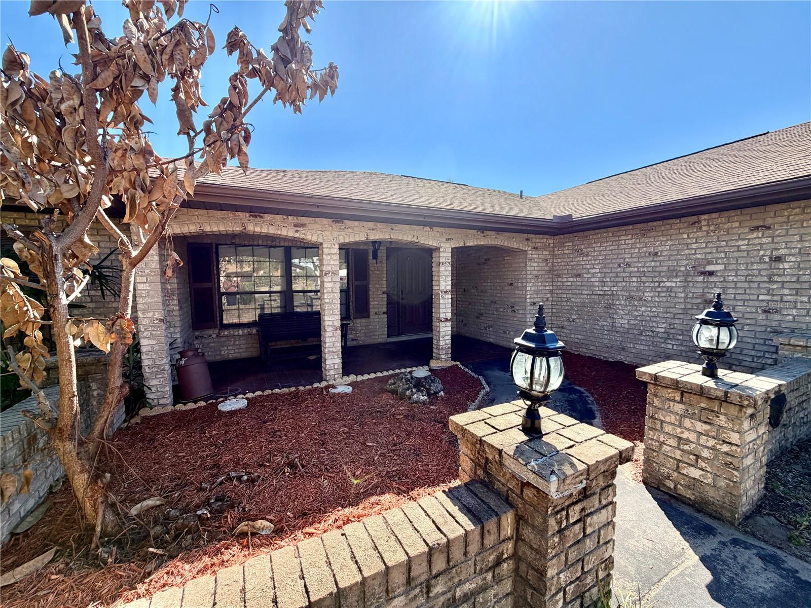 COUNTRY CLUB VIEW SUB - Residential