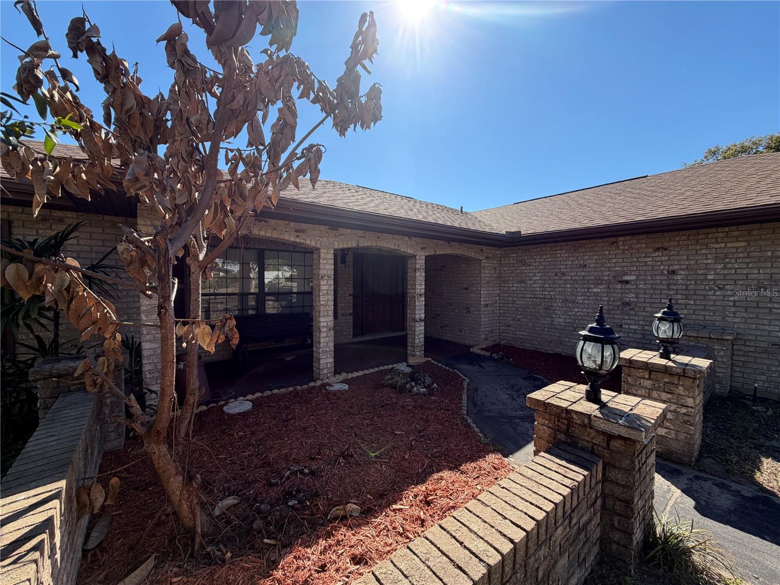 COUNTRY CLUB VIEW SUB - Residential