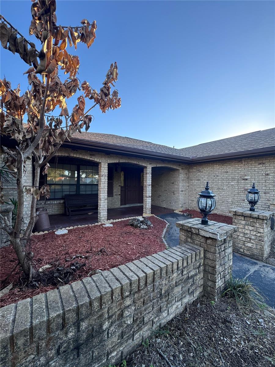 9910 CANTERBURY DRIVE