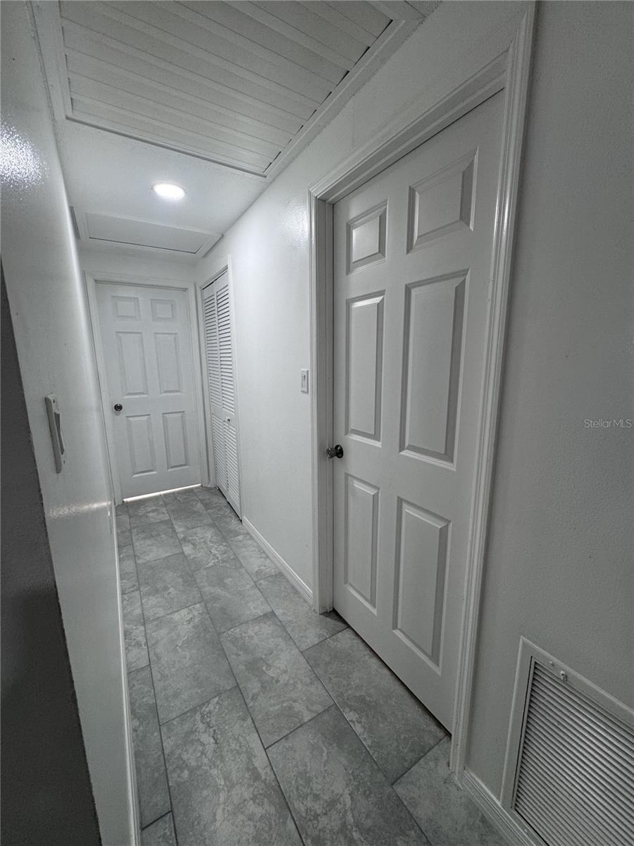 COUNTRY CLUB VIEW SUB - Residential