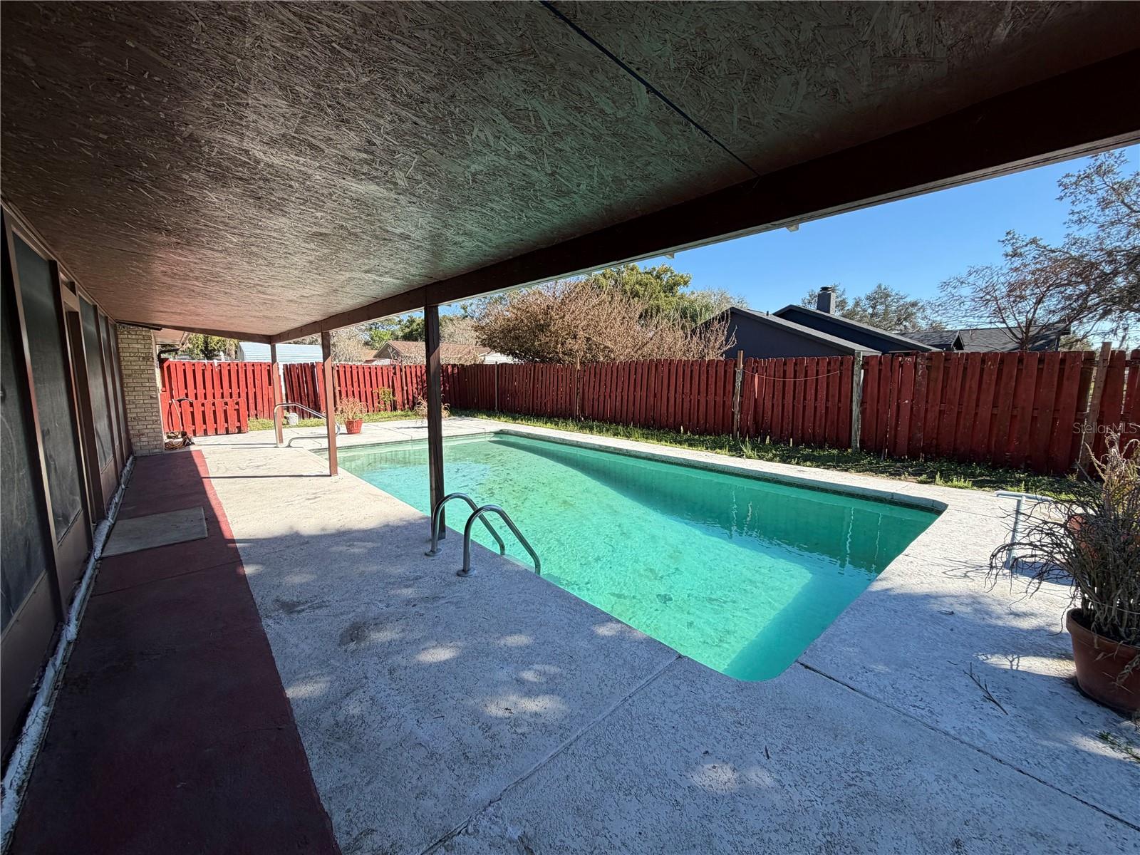 COUNTRY CLUB VIEW SUB - Residential