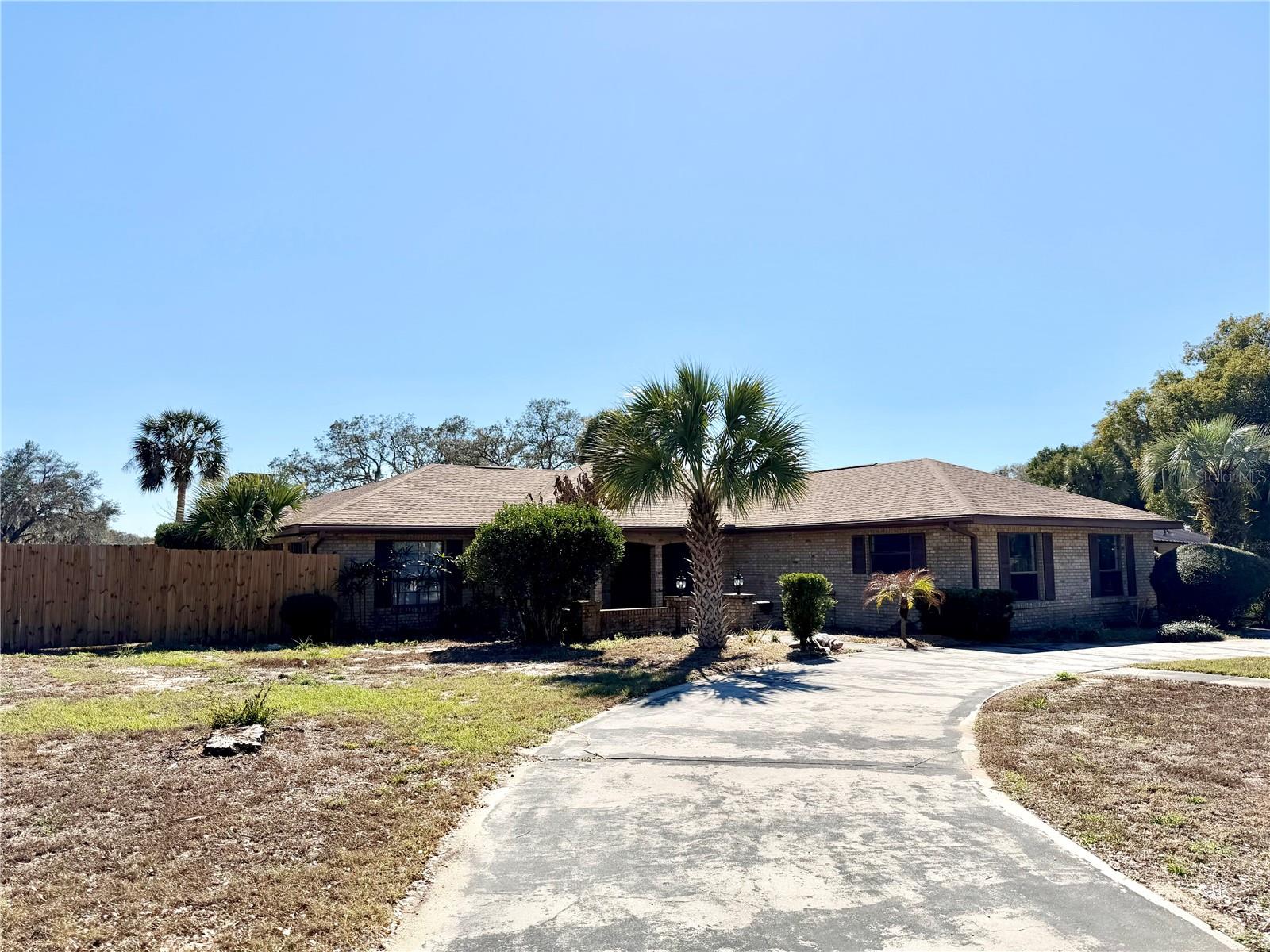 COUNTRY CLUB VIEW SUB - Residential