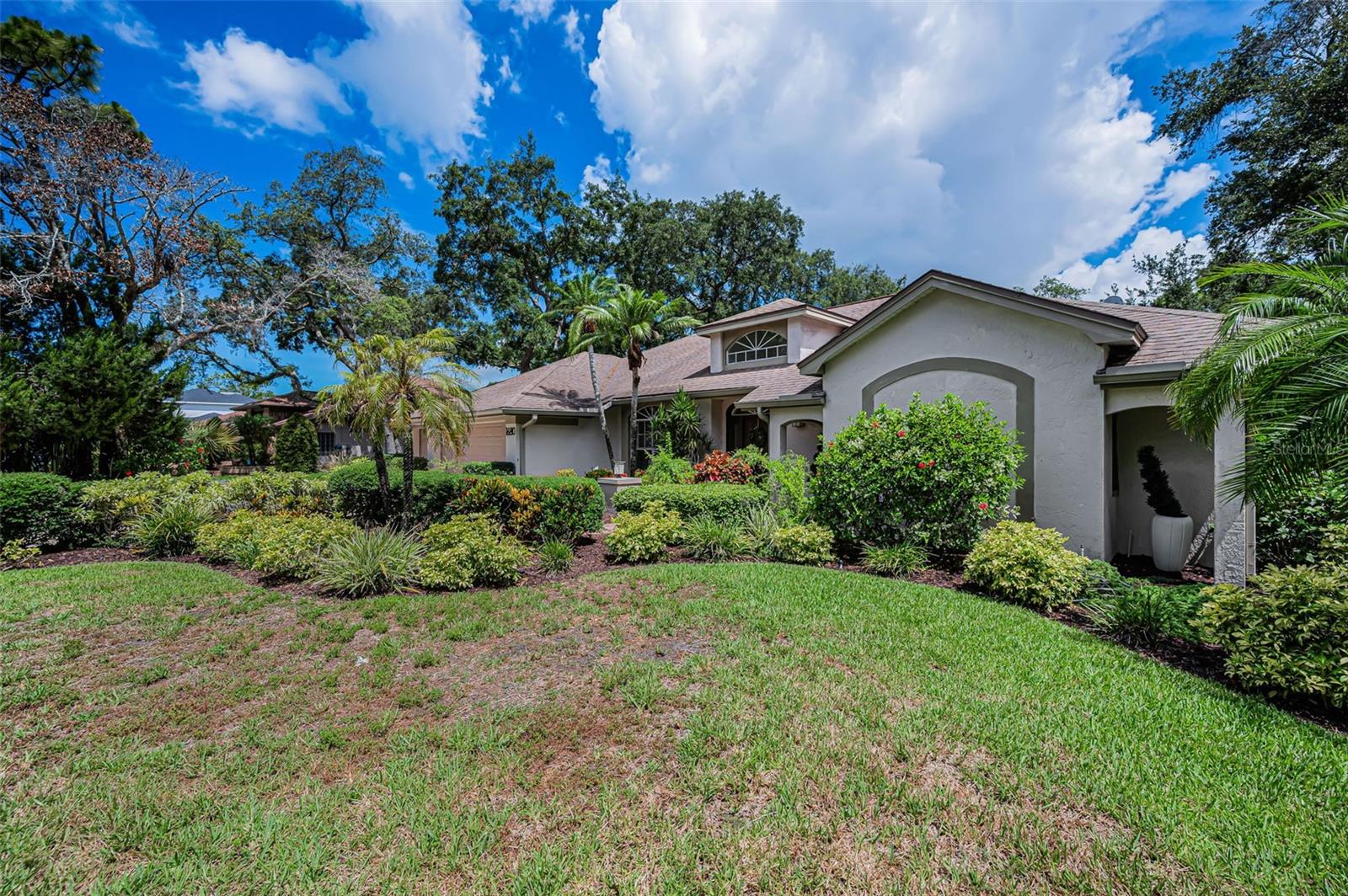 1680 SPARKLING COURT