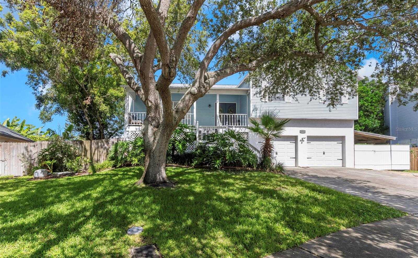 Welcome to this beautifully maintained 4-bedroom, 3-bath pool home with a bonus room and private mother-in-law suite, offering flexible living in the heart of Pinellas County. Priced, well, below appraisal, completed in May 2025.
Located high and dry in a NON-flood zone with underground power lines, this home sits on a shady cul-de-sac in a quiet, centrally located neighborhood, perfect for families seeking space and comfort while staying close to everything Pinellas County has to offer.
Step inside to a bright, open floor plan with vaulted ceilings and abundant natural light, ideal for family gatherings and entertaining. The kitchen features stainless steel appliances, ample cabinetry, and a breakfast bar for casual dining, while a cozy wood-burning fireplace adds warmth and character to the living space.
Many recent upgrades include:
• New roof (2020)
• New HVAC (2019)
• Upgraded electrical panel (2021)
• Saltwater pool pump (2024)
The primary suite offers a walk-in closet and en-suite bath, while two additional bedrooms provide comfortable space for family or guests.
The private mother-in-law suite is perfect for multigenerational living or extended stays, featuring its own bedroom, living area, full bathroom, kitchenette, and private entrance for independence and convenience.
A bonus room provides flexibility for a home office, game room, or hobby space with easy access to the pool area.
Step outside to enjoy Florida living year-round in your screen-enclosed saltwater pool and spacious patio, perfect for relaxing, entertaining, or weekend BBQs. The fenced backyard offers privacy and space for pets, while the 2-car garage provides secure parking and additional storage.
This move-in-ready home truly combines flexibility, comfort, and the Florida lifestyle you’ve been looking for.