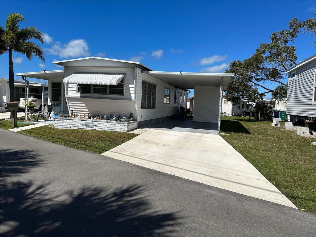 Photo of 151 MAUI DRIVE, PALMETTO, FL 34221 (MLS # A4562455)