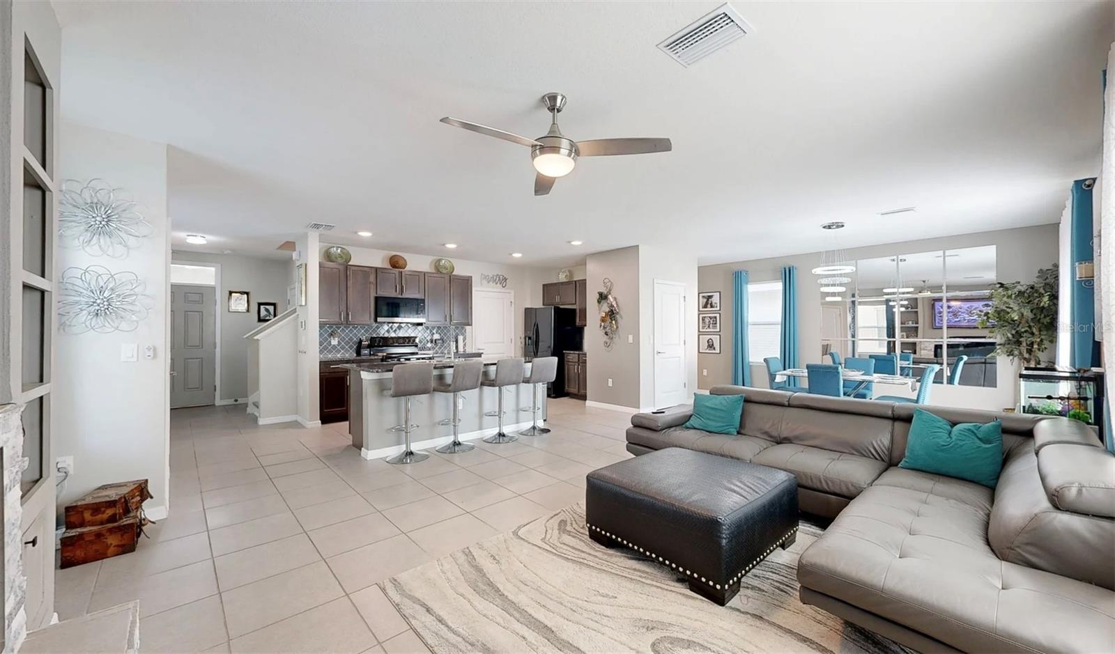 11117 LELAND GROVES DRIVE