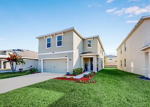 Photo of 11117 Leland Groves Drive, Riverview, FL 33579 (MLS # TB8474076)