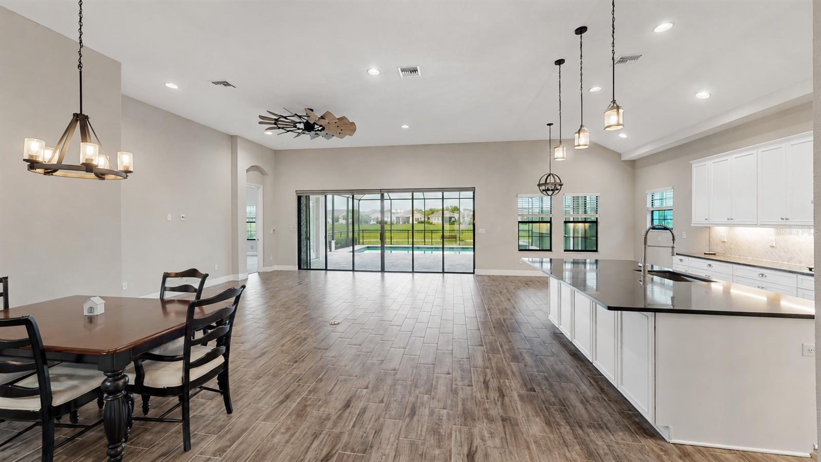 13712 OSPREY FERN LANE