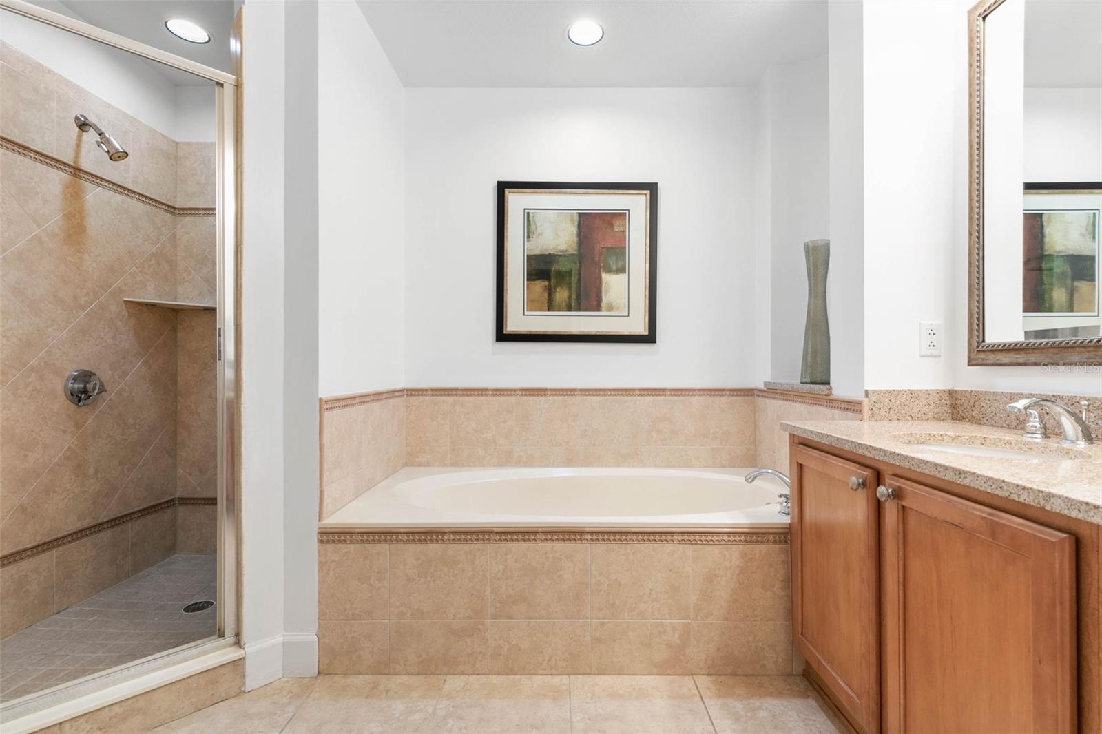 HARBOR VILLAGE MARINA - Residential