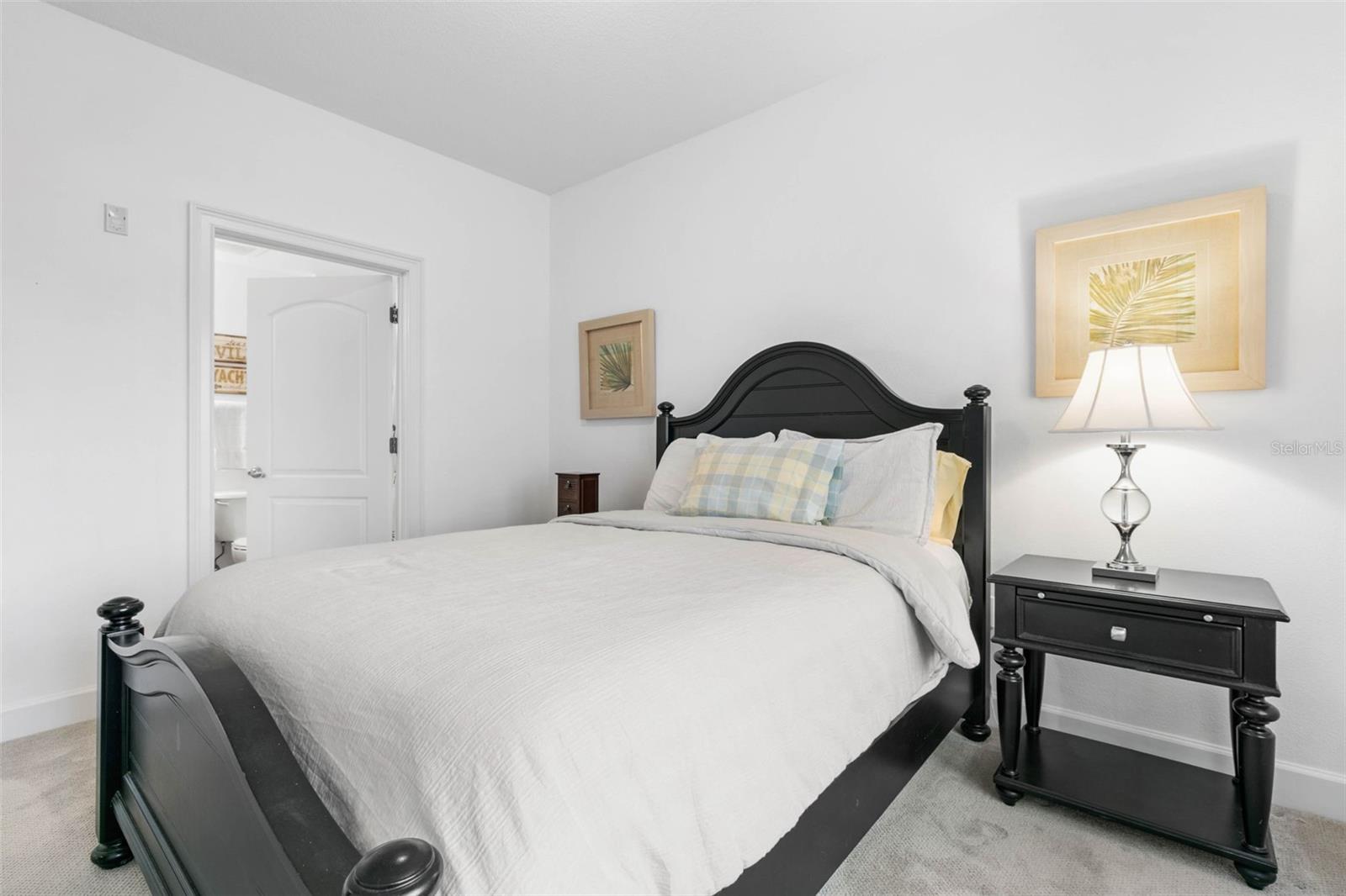 HARBOR VILLAGE MARINA - Residential